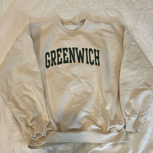 BRANDY MELVILLE CREWNECK